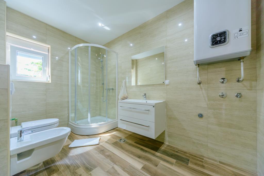 Apartments Bujkovic バール エクステリア 写真