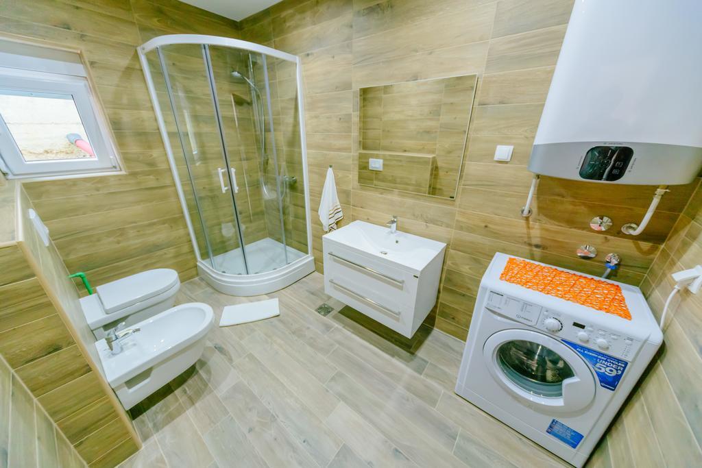 Apartments Bujkovic バール エクステリア 写真
