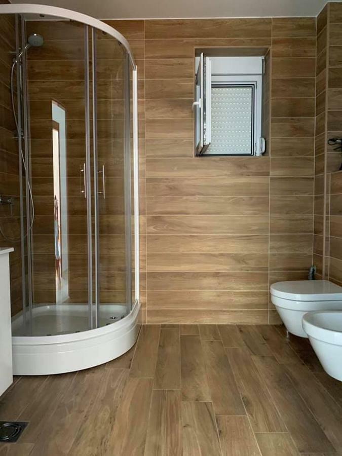 Apartments Bujkovic バール エクステリア 写真