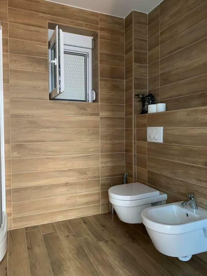 Apartments Bujkovic バール エクステリア 写真