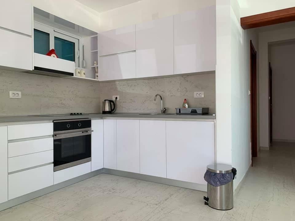 Apartments Bujkovic バール エクステリア 写真